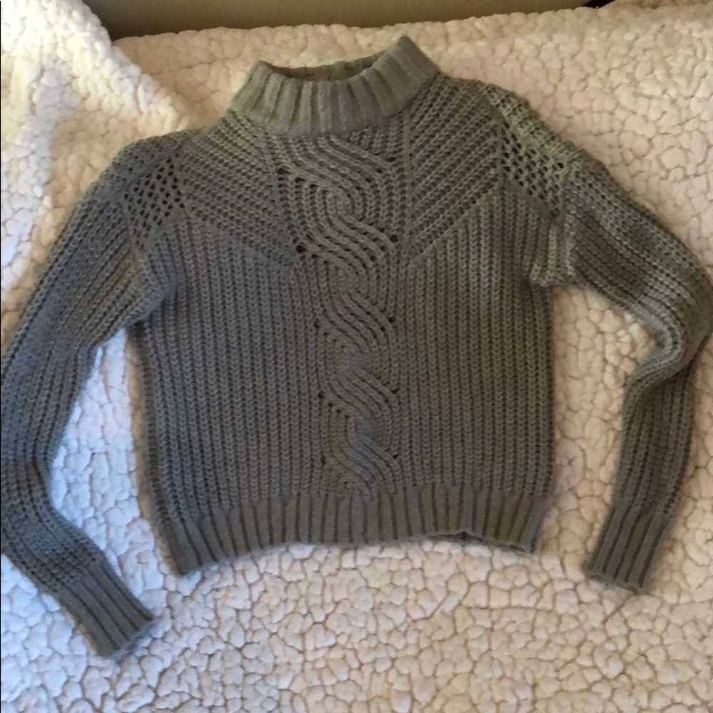 Crop sweater